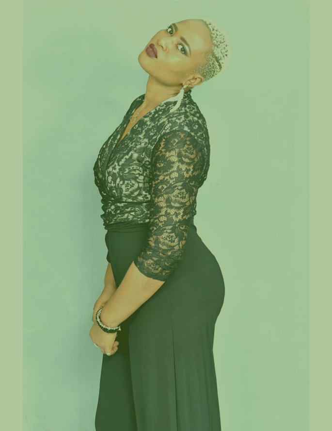 Daisy model page banner